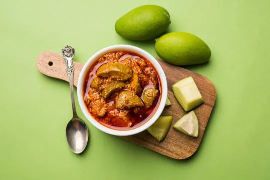 Lilly's Pickles Kerala Style Homemade Fresh Salty & Spicy Mango Pickle (മാങ്ങ അച്ചാർ) - 100 gm, 250 gm, 500 gm, 1 Kg | Manga Achar